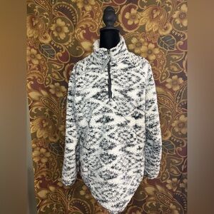 Women's Cozy Black and White Fleece Jacket
